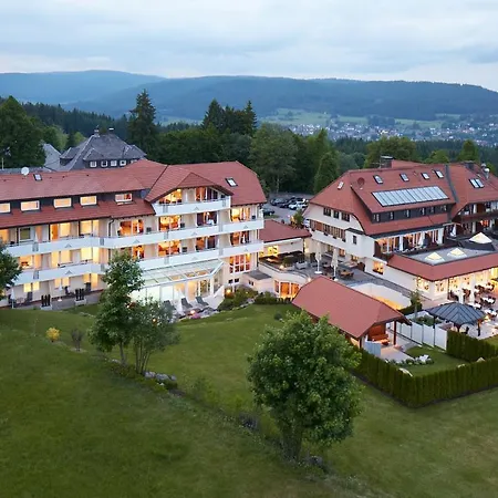 Wander- & Wellnesshotel Naegele Szálloda Höchenschwand