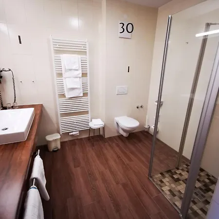 Wander- & Wellnesshotel Naegele Szálloda 4*