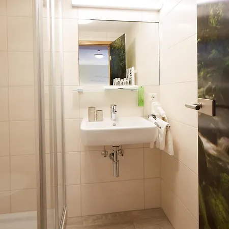 Wander- & Wellnesshotel Naegele Szálloda 4*