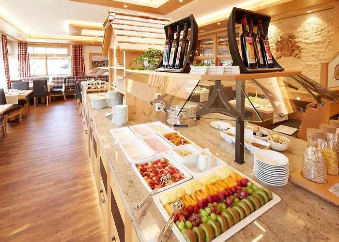 Wander- & Wellnesshotel Naegele 4*